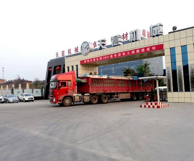 每逢五一完美（中国）机械发货忙