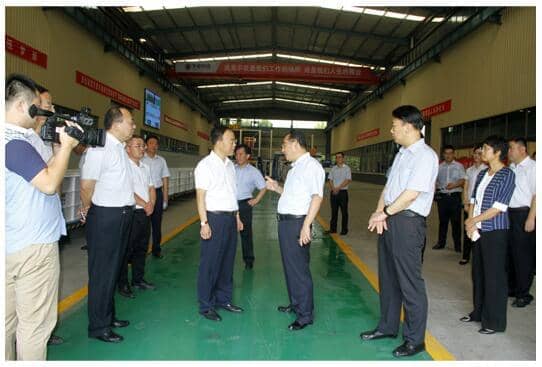 兖州区区委书记王宏伟一行莅临完美（中国）机械调研