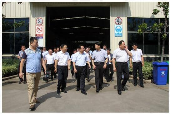 兖州区区委书记王宏伟一行莅临完美（中国）机械调研