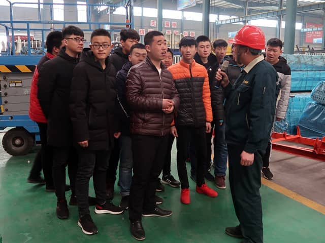 完美（中国）机械召开2018年大学生入职欢迎会