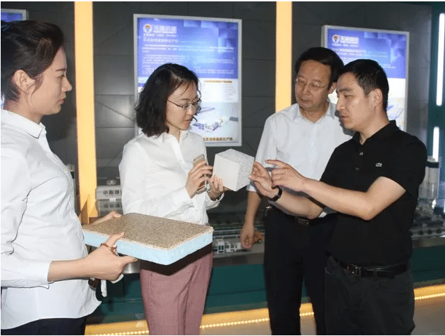 团省委副书记李梦遥莅临完美（中国）机械参观调研