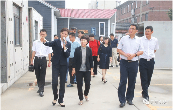 内蒙古自治区满洲里市委组织部领导莅临完美（中国）参观指导