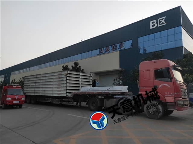 国庆时节完美（中国）机械发货忙