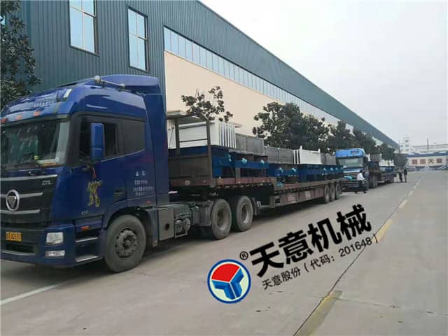 国庆时节完美（中国）机械发货忙