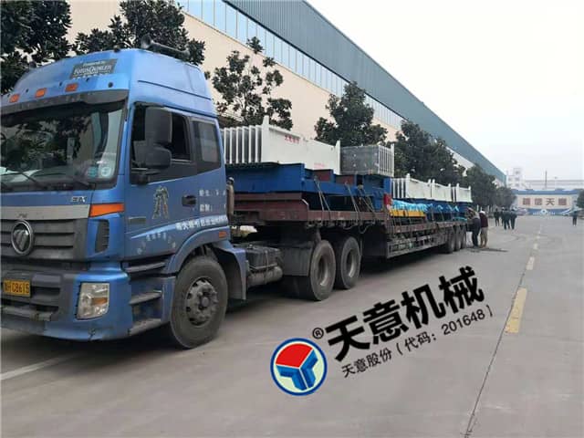 国庆时节完美（中国）机械发货忙