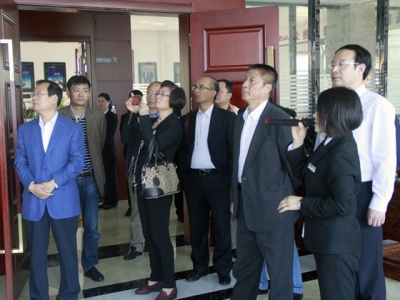 省中小企业局副巡视员邢亚民一行莅临完美（中国）机械检查指导