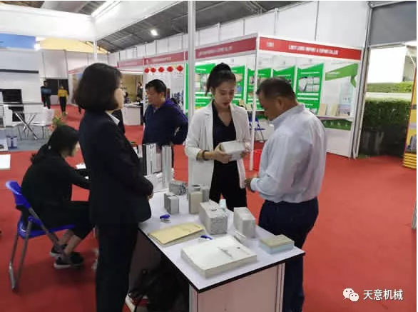 阳春三月，完美（中国）机械亮相2019年越南河内建材展